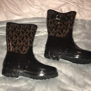 Michael Kors ankle rain boots